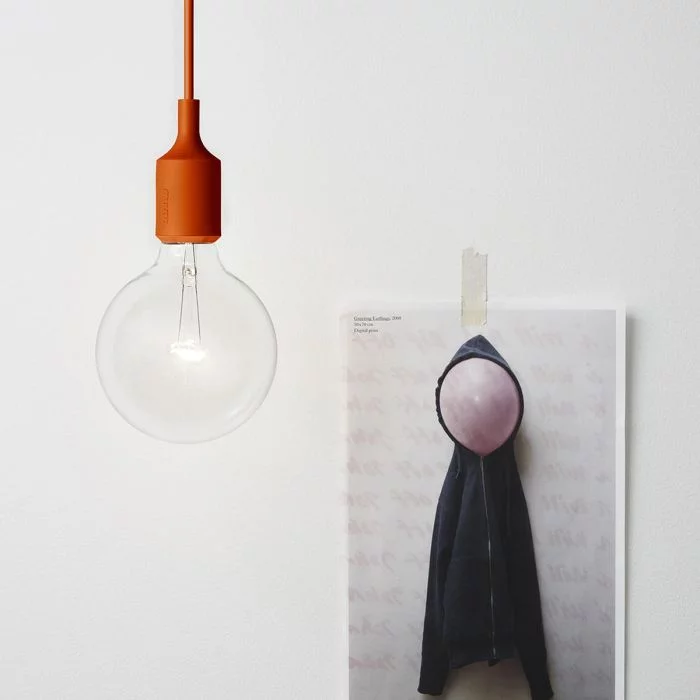 e27-led-pomarańczowa-lampa-wisząca-żarówka-muuto