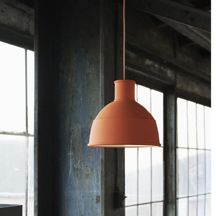 unfold-lamp-form-us-with-love-muuto-ilumia