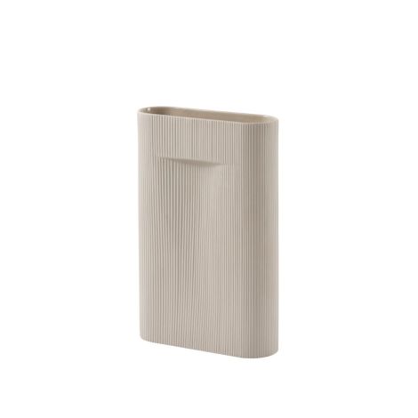 13556-ridge-wazon-48,5-cm-beżowy-muuto-ilumia