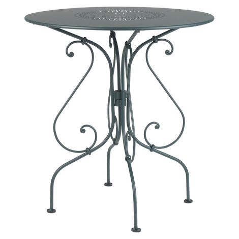 1900_gueridon_cedre-fermob-ilumia