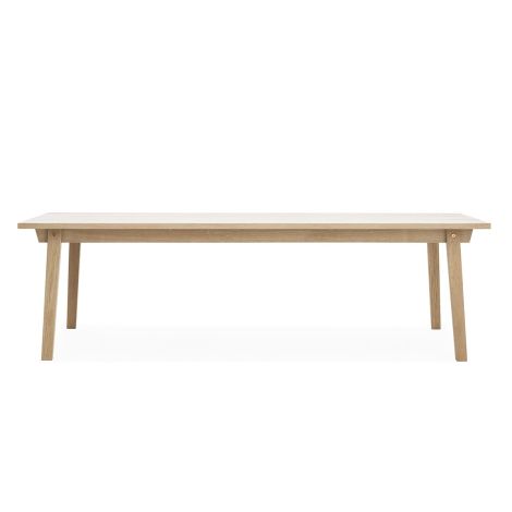 602216_Slice_Table_2.5m_Oak_Normann_Copenhagen_ilumia
