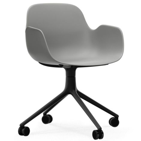 Form_fotel_na _4_kółkach_Normann_Cph_ilumia