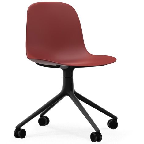 Form_krzesło_biurowe_na _4_kółkach_czerwony_Normann_Cph_ilumia
