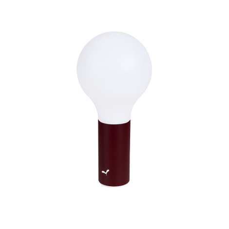 Aplo_H24_lampa_mobilna_Black_Cherry_Fermob_ilumia