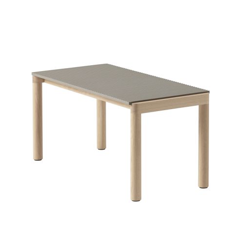 Couple_stolik_kawowy_mały_taupe_dąb_Muuto_ilumia