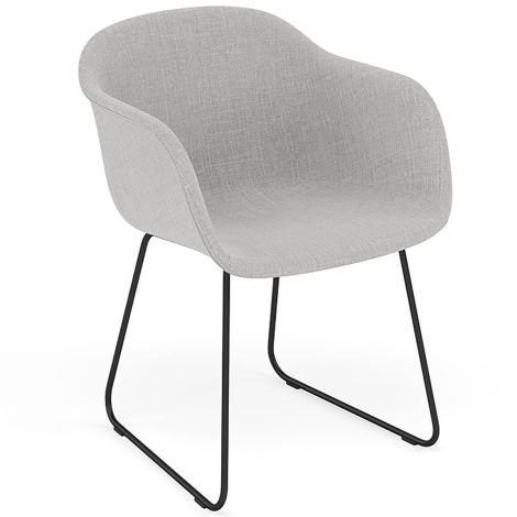 Fiber-Armchair-Sled-Base-Remix123-24107-BLACK_Muuto-ilumia