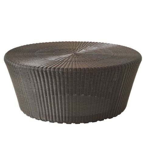 Kingston_pleciony_podnóżek_stolik_ogrodowy_mocca_Cane-line_ilumia