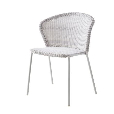 Lean_plecione_krzesło_ogrodowe_jasnoszare_Cane-line_ilumia