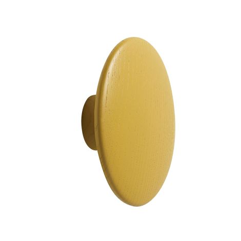 The Dots L 17cm musztardowy drewniany wieszak kropka muuto ilumia