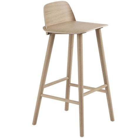 Nerd-bar-stool-h75cm-oak-Muuto-ilumia