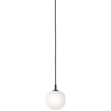 22414 Rime  Ø12 Muuto - lampa wisząca z mlecznego szkła - czarny przewód