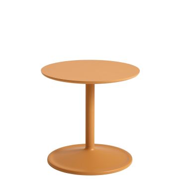 Soft-stolik-boczny-o41-h40-pomarańczowy-muuto-ilumia