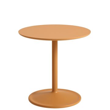 Soft-stolik-boczny-o48-h48-pomarańczowy-muuto-ilumia