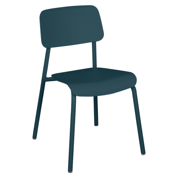 Studie_krzesło_ogrodowe_Acapulco_Blue_Fermob_ilumia