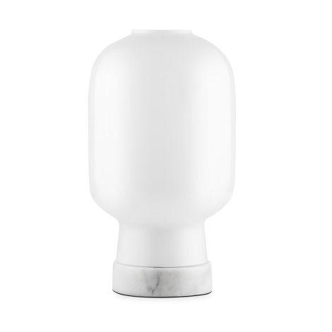 502075_Amp_Table_Lamp_EU_WhiteWhite_Normann_Copenhagen_ilumia