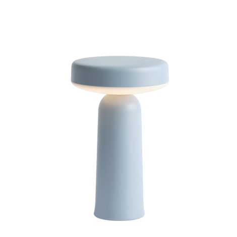 Ease_lampa_mobilna_jasnoniebieski_stołowa_muuto_ilumia