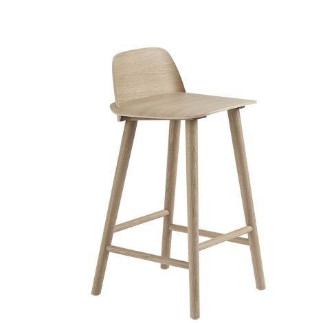 Nerd-bar-stool-h65cm-oak-Muuto-ilumia