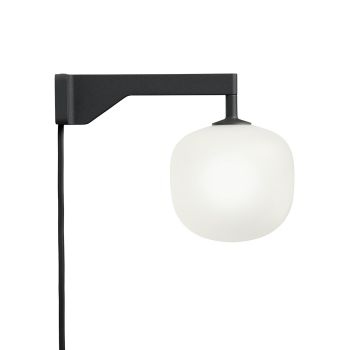 Rime Wall Lamp with sandblasted, mouth-blown glass shade -Muuto ilumia