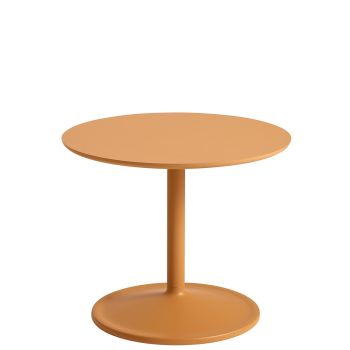 Soft-stolik-boczny-o48-h40-pomarańczowy-muuto-ilumia
