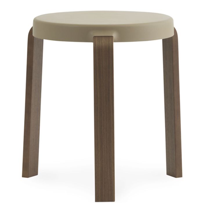 Tap_Stool_taboret_piaskowy_orzech_Normann_Cph_ilumia