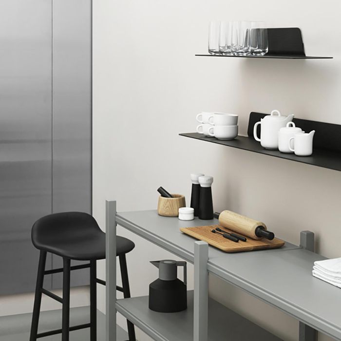 6028_Normann_Copehagen_Form_Barstool_Black_In_Kitchen_1