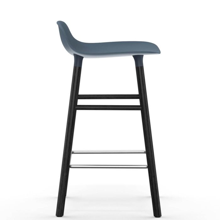 603215_Form_Barstool_65cm_Blue_BlackWood_Normann-Copenhagen-ilumia