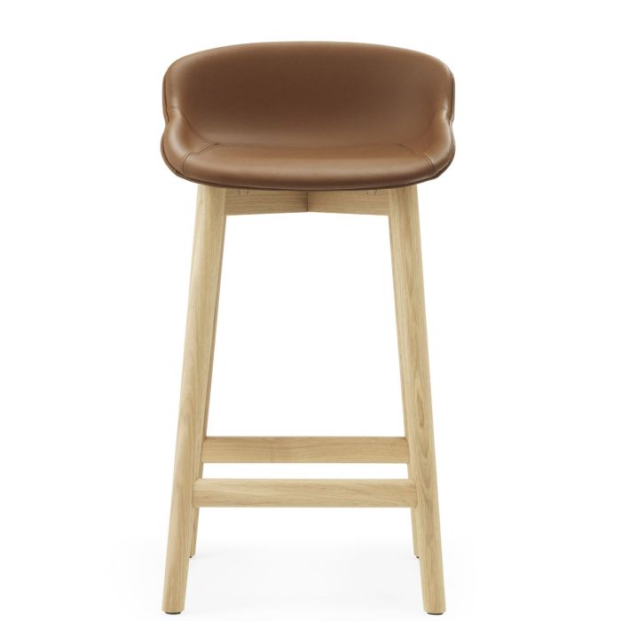 Hyg-stołek-barowy-tapicerowany-skóra_koniak_65cm-dąb-Normann-Cph-ilumia