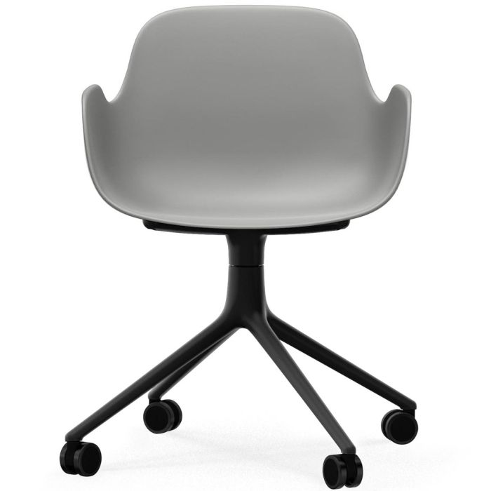 Form_fotel_na _4_kółkach_Normann_Cph_ilumia