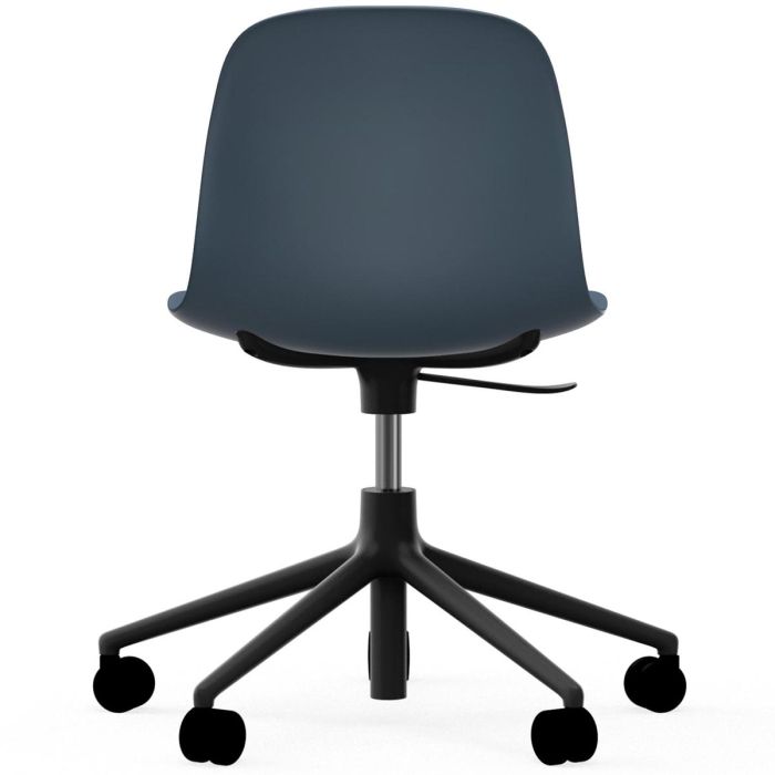 606053_Form_Chair_Swivel_5W_Gaslift_Blue_BlackAlu_Normann_Copenhagen_ilumia