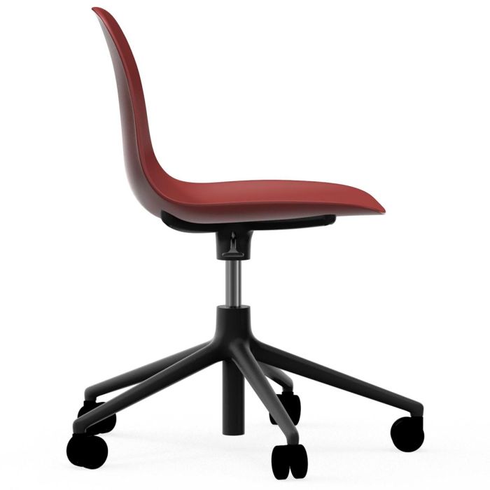 606055_Form_Chair_Swivel_5W_Gaslift_Red_BlackAlu_Normann_Copenhagen_ilumia