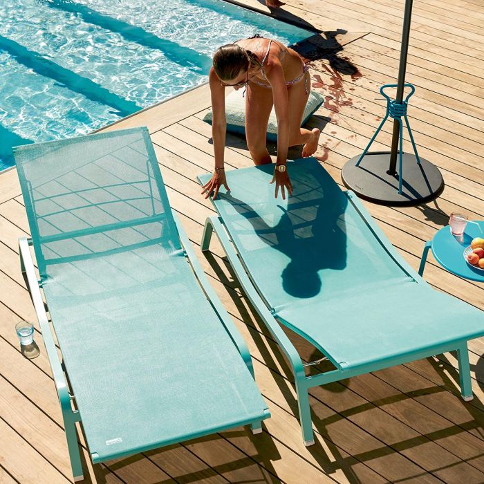 Alize_Sunlounger_Fermob_Ilumia