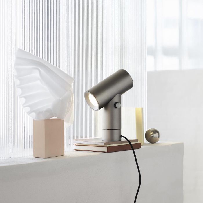 Beam-PR-grey-muuto-ilumia