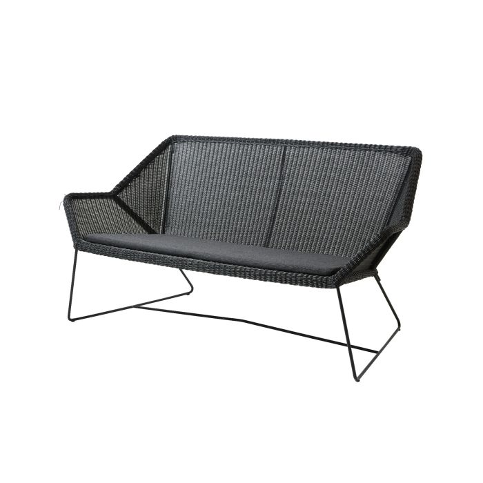 Breeze_Sofa_2_osobowa_czarna_Cane-line_ilumia