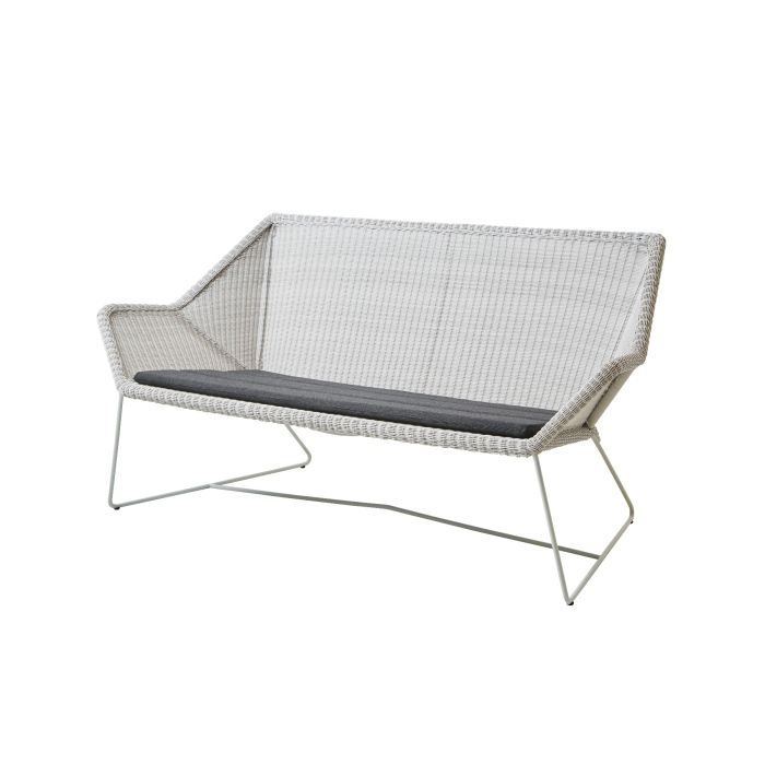 Breeze_Sofa_2_osobowa_jasnoszara_Cane-line_ilumia