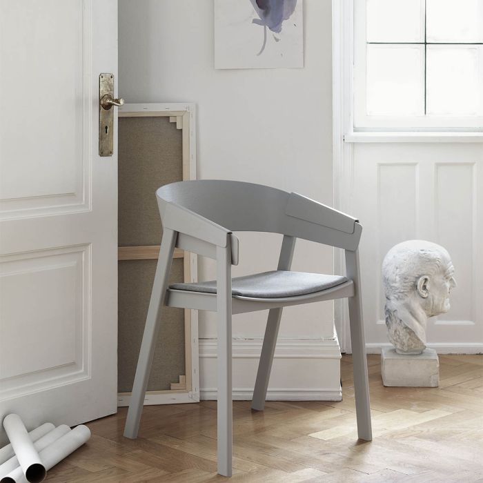 Cover_Grey_Upholstery-muuto-ilumia