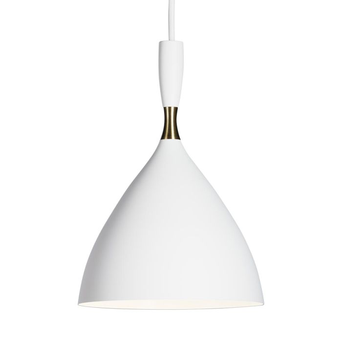 Dokka_white-Northern_ilumia