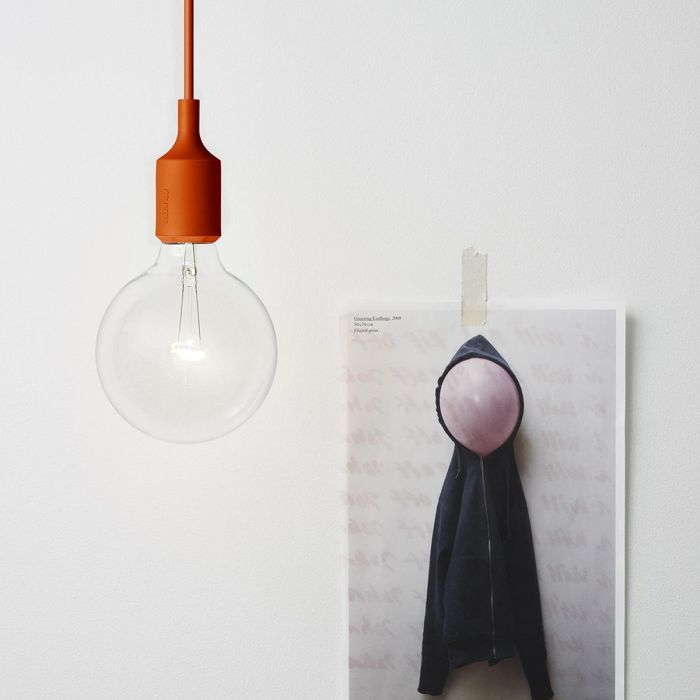 E27 in orange focus-ilumia