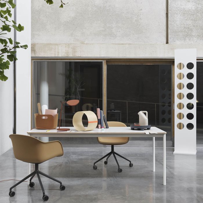 fiber-arm-chair-with-castors-base-table-leaf-lamp-restore-platform-muuto-ilumia