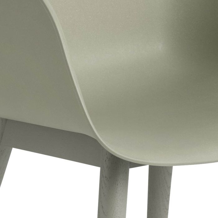 Fiber-armchair-wood-base-green-stained-dark-brown-Muuto-ilumia