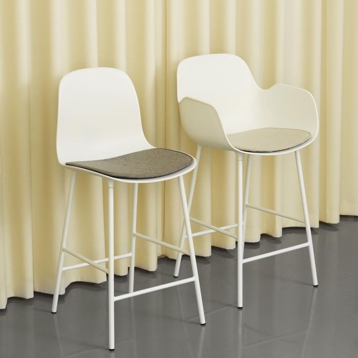 Form_Chair_Group_Seat_Cushion_Normann-Cph_ilumia