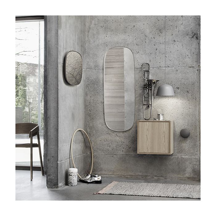 Framed_Mirror_Hall_way_Stackedw.door_Ambit_Small-muuto-ilumia