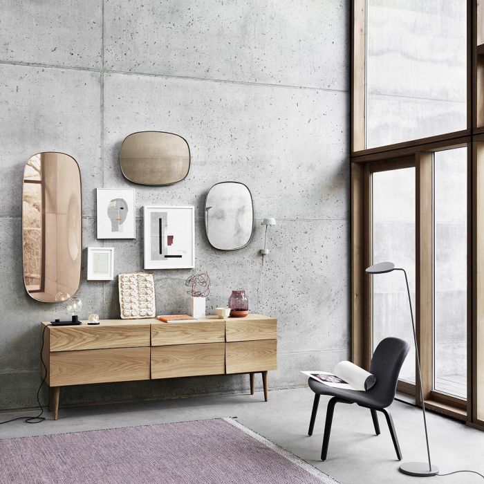 Framed_Mirrors_Reflect_Sideboard_Lean_Lamp_Ply_Rose_Visu_Lounge_Umami_743_muuto-ilumia