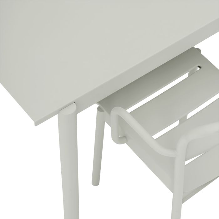 Linear_stalowe_krzesło_ogrodowe_szary_muuto_ilumia