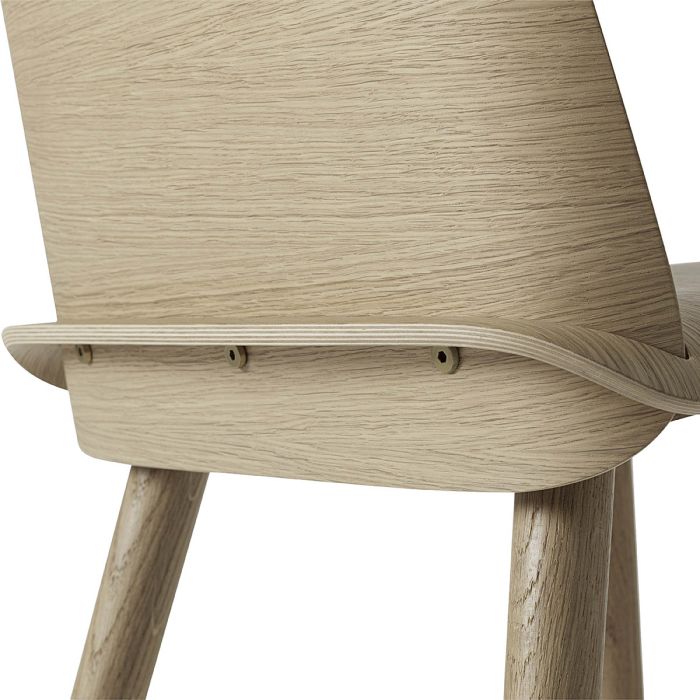 Nerd-chair-oak-Muuto-ilumia