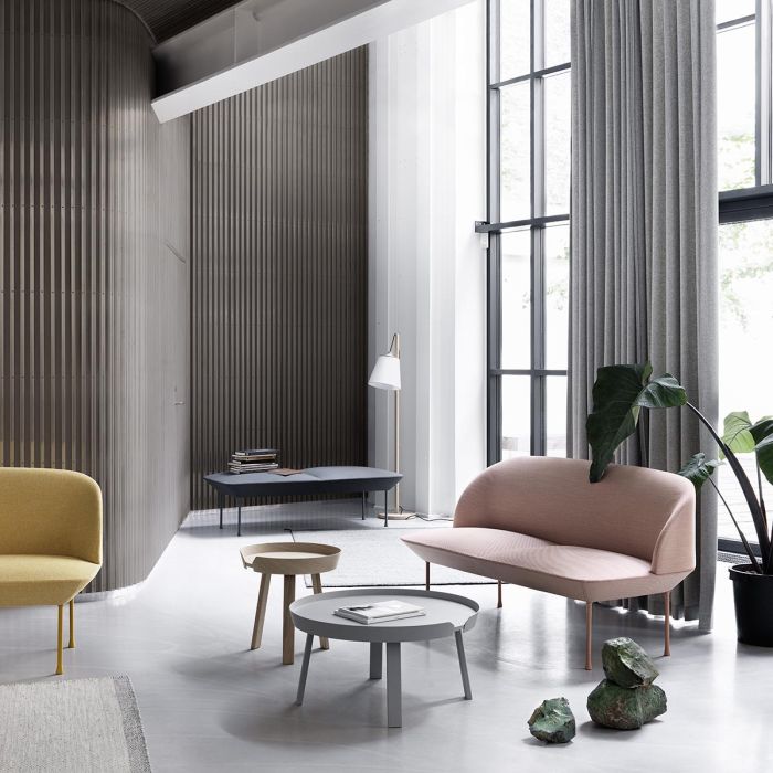 Oslo sofa_around_oslo bench_pull_muuto-ilumia