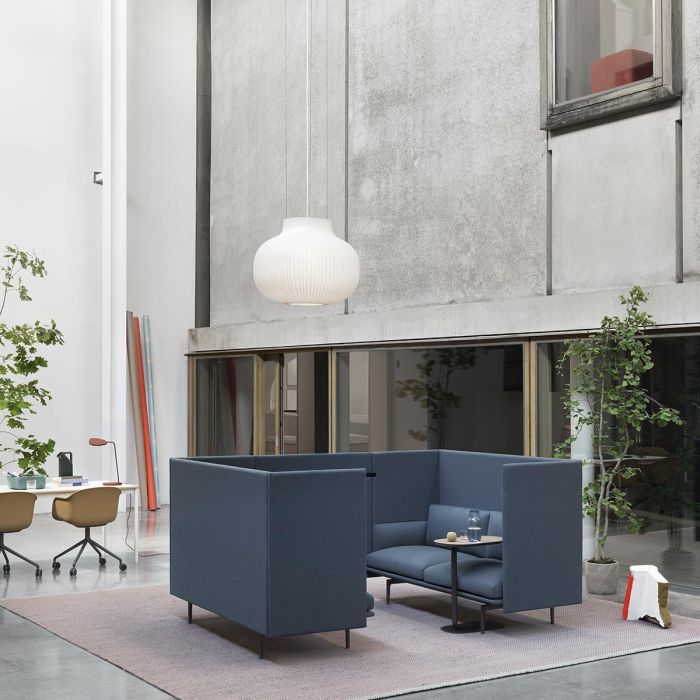 outline-highback-relate-strand-lamp-fiber-arm-chair-ply-rug-tub-jug-leaf-muuto-ilumia
