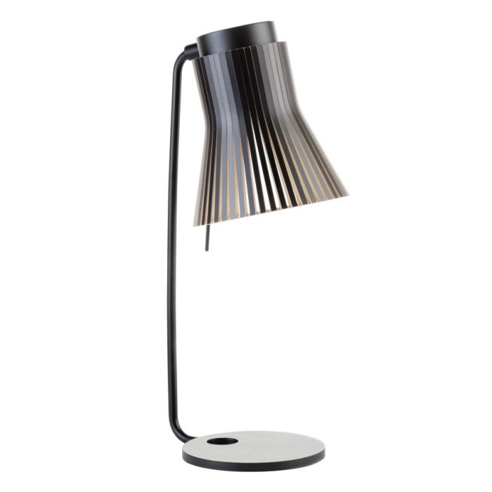 Secto_Design_Petite_4620_black-ilumia-900x900