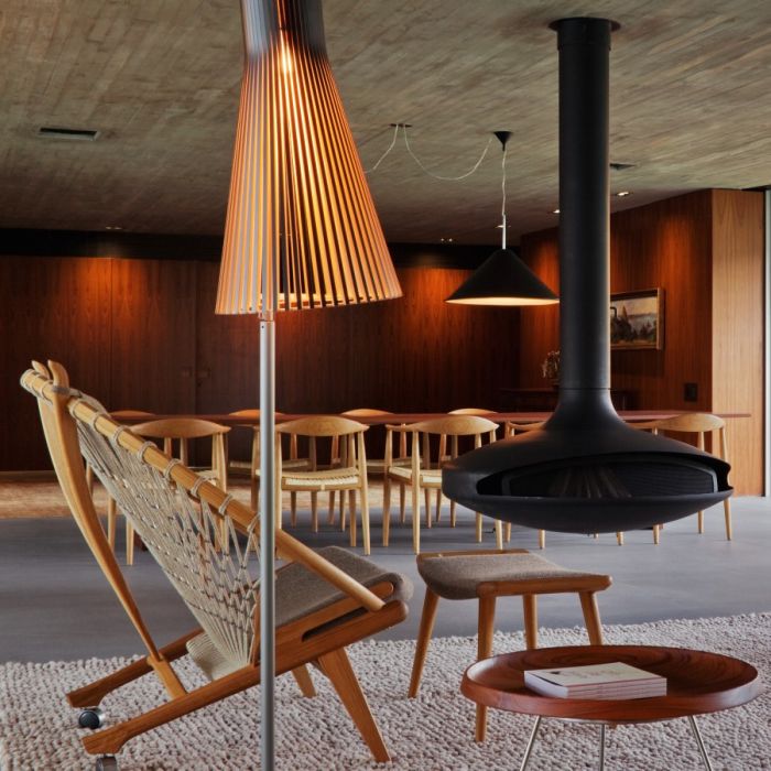 Secto_Design_Secto_4210_walnut-ilumia-900x900