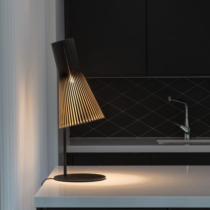 Secto_Design_Secto_4220_dark-ilumia-900x900