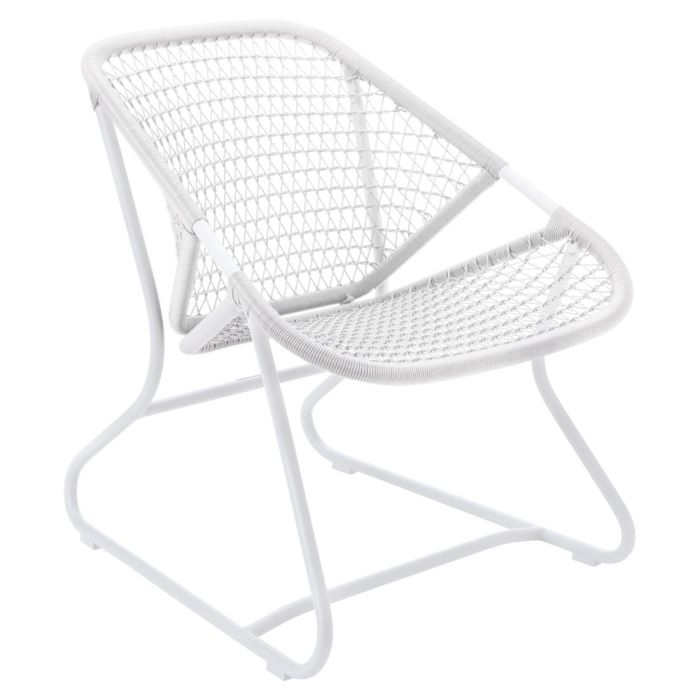 sixties_fauteuil_blanc_coton-fermob-ilumia
